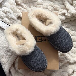 UGG Cluggette Cabella Knit Slippers - grey and Cream new in box sz 7